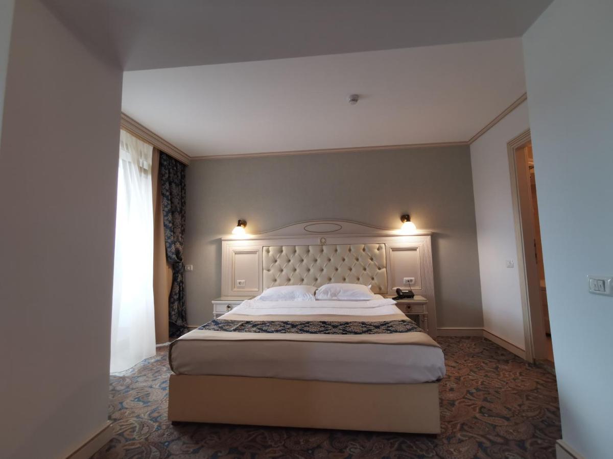 Hotel Dacia Sud Mamaia Buitenkant foto