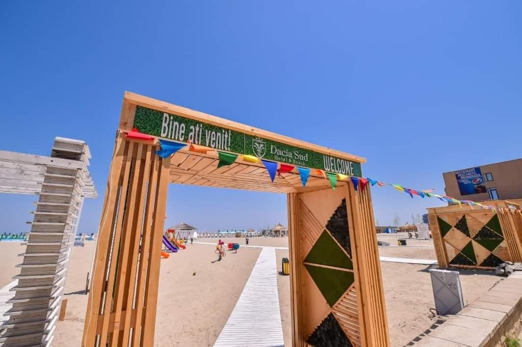 Hotel Dacia Sud Mamaia Buitenkant foto