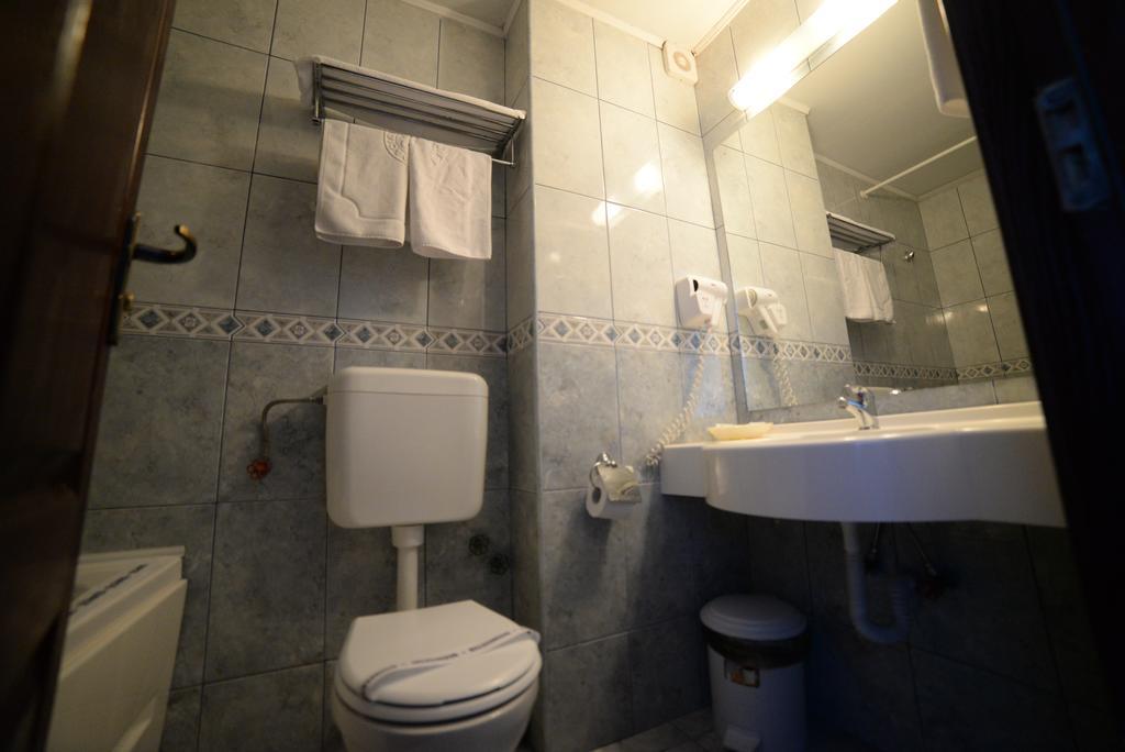 Hotel Dacia Sud Mamaia Buitenkant foto